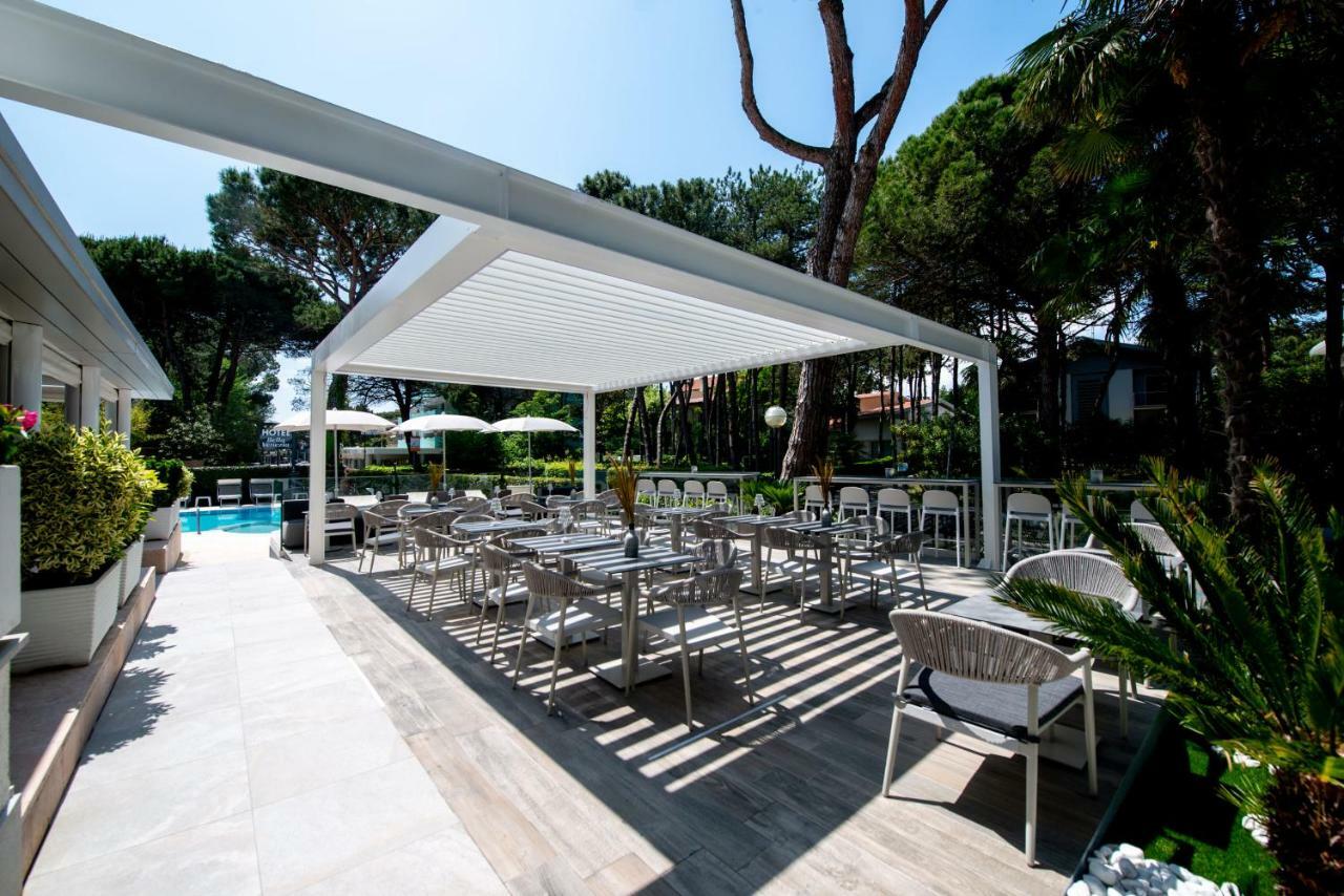 Hotel Bella Venezia Mare Ліньяно-Сабб'ядоро Екстер'єр фото