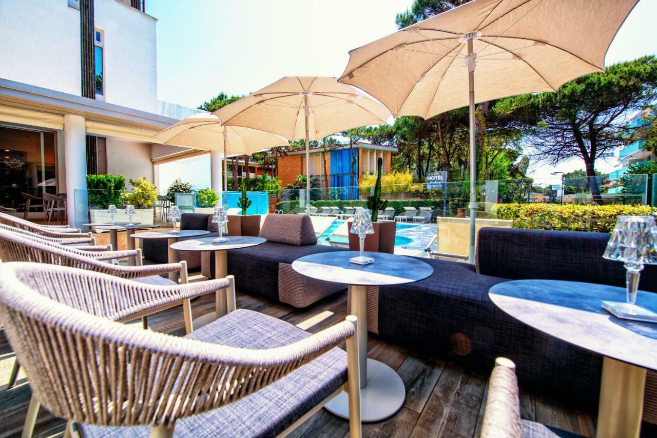 Hotel Bella Venezia Mare Ліньяно-Сабб'ядоро Екстер'єр фото